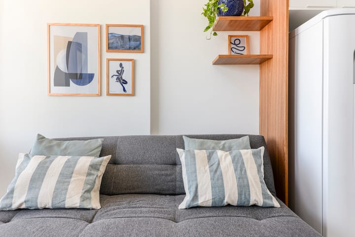 Pohodlná rozkladacia pohovka značky Tok Stok