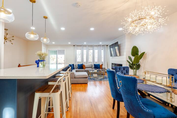 New Stylish Hideaway! gallery image 5