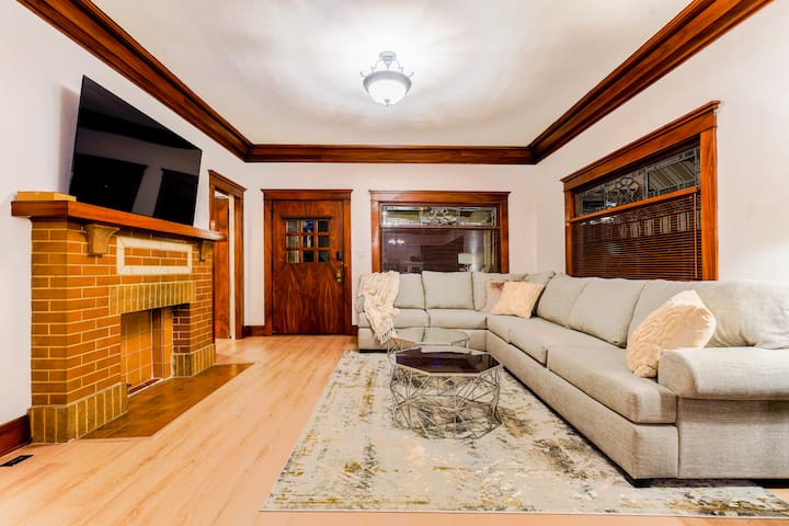 Boho Vibe House with Pool near Hollywood gallery image 3