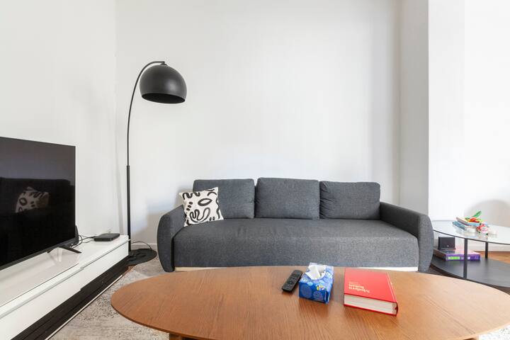 NEW: Magnifique duplex 8 pers de 180m, patio 30m2 gallery image 4