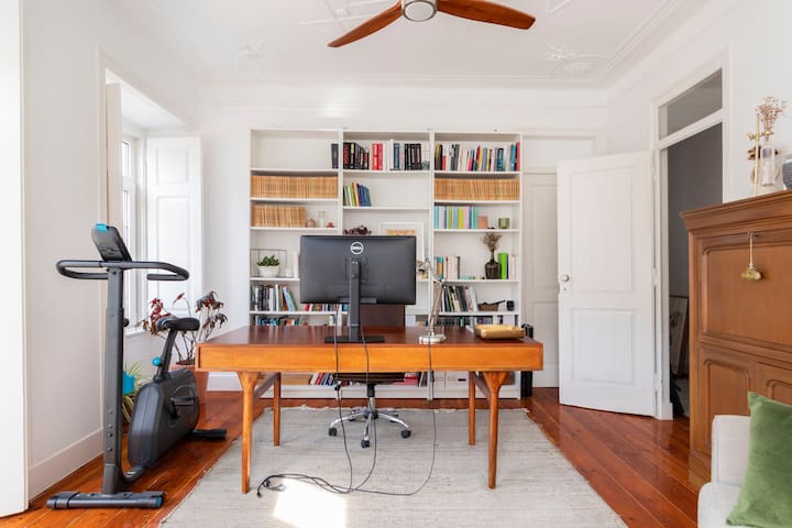 Casa das Flores 4BR + Office Space and A/C gallery image 4