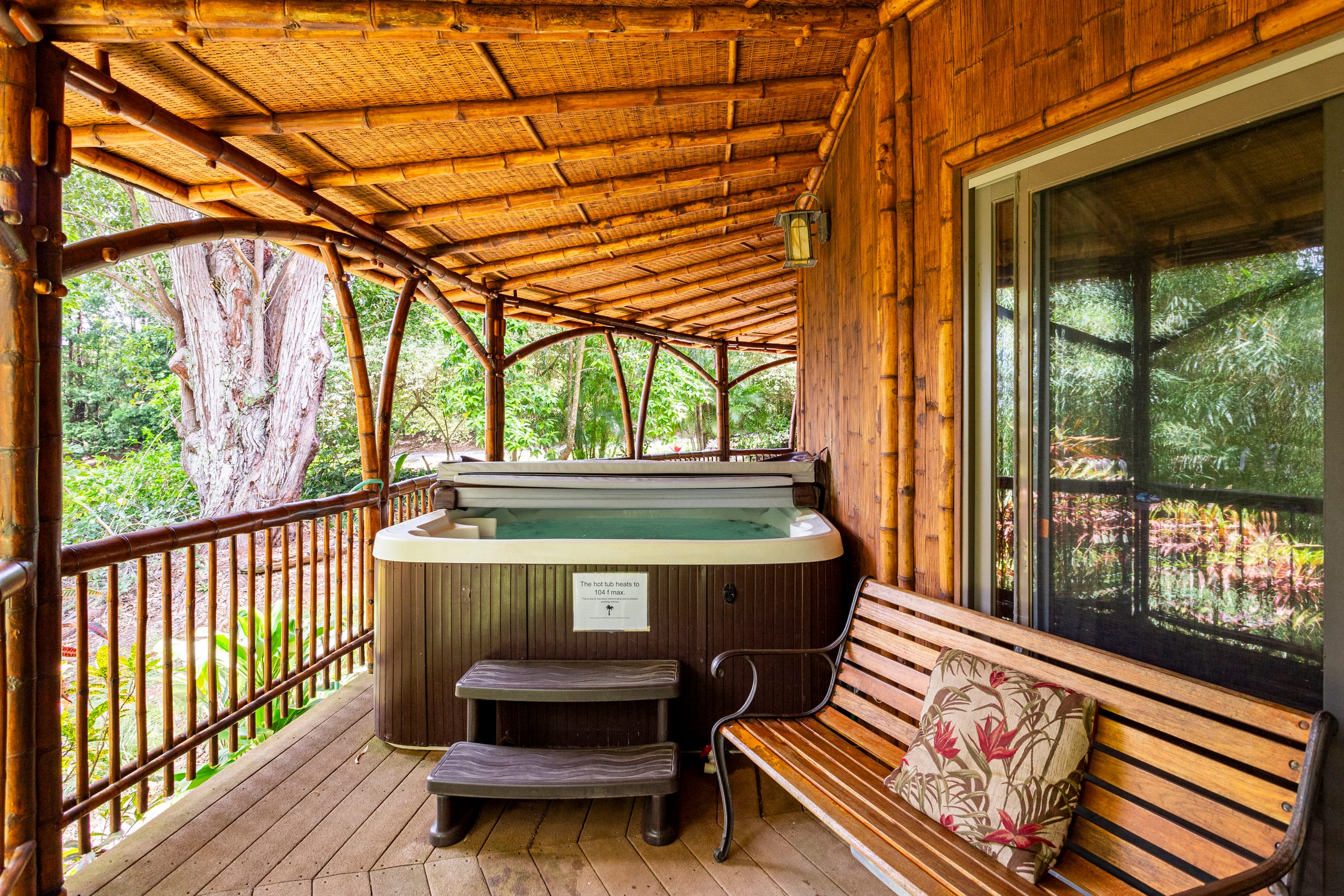 Hawaiian DreamTemple- Tropical Oasis BBPH20120004 - Image 54