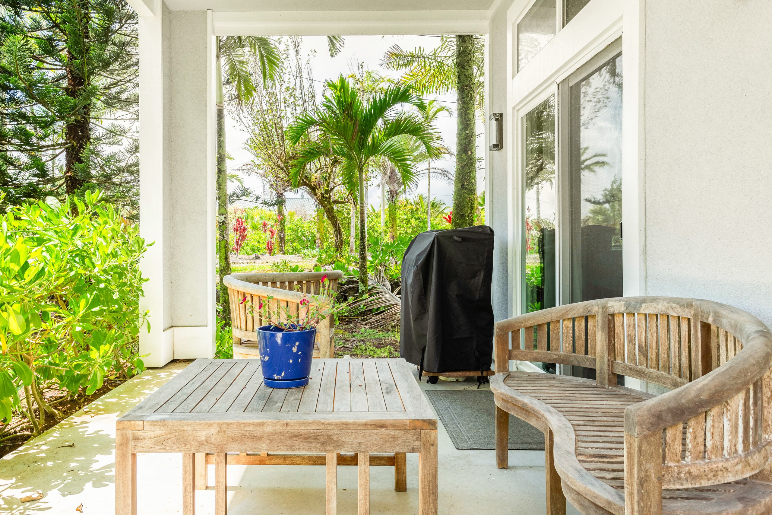 Home in Keaau · ★4.83 · 4 bedrooms · 5 beds · 4 private baths - Image 51