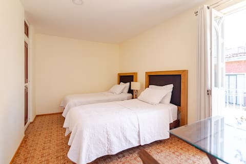 Top performing Airbnb: House on the second floor in Tepatitlán De Morelos