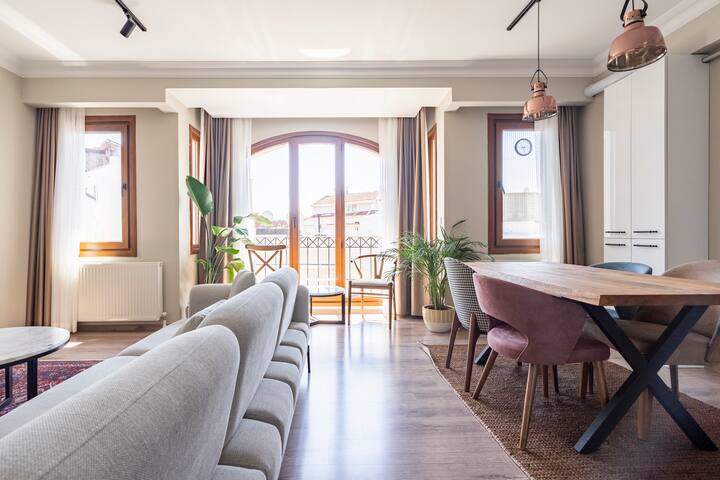 2+2 Central Duplex Apartment in Cihangir gallery image 3