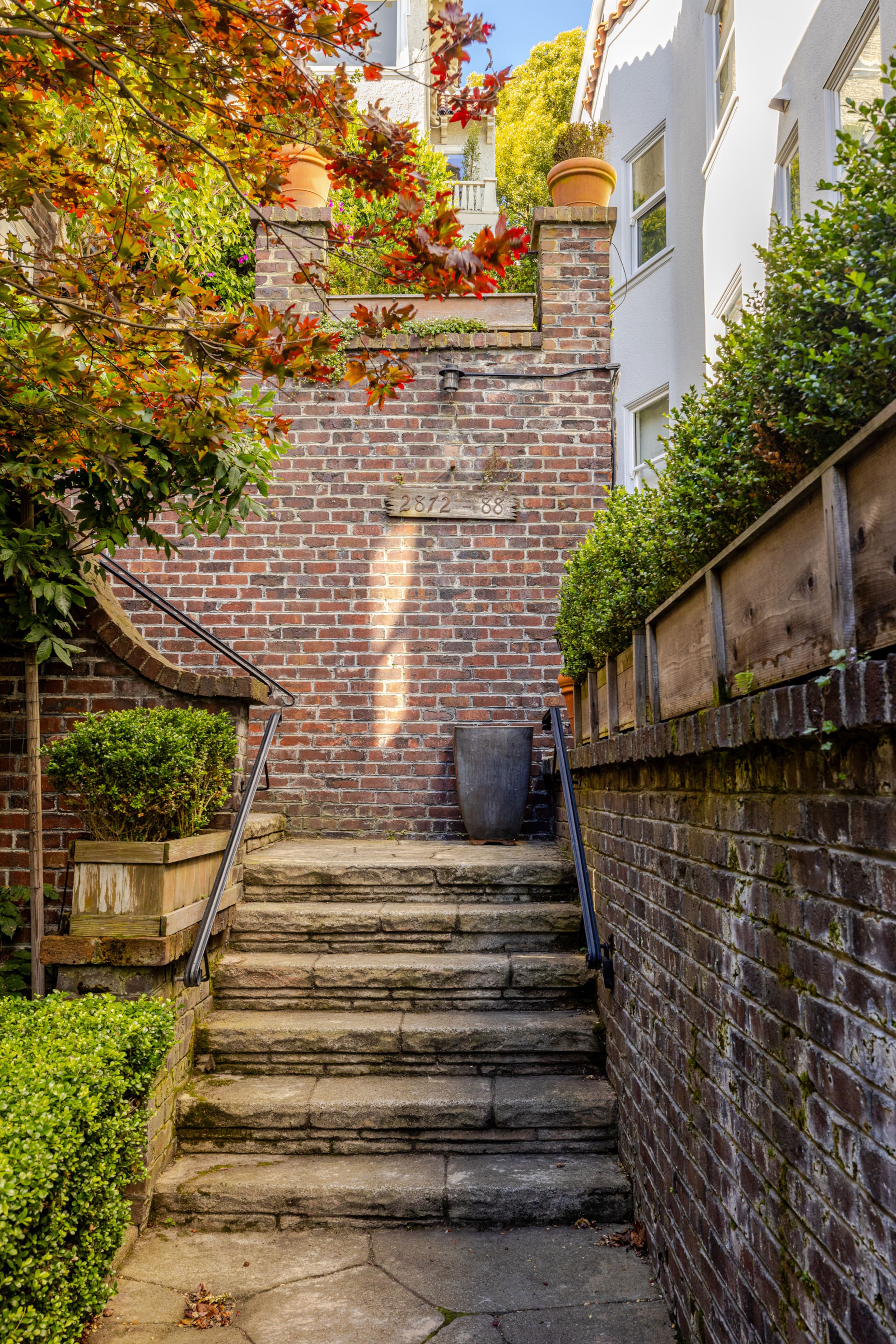 Condo in San Francisco · ★5.0 · 2 bedrooms · 2 beds · 1 bath - Image 33