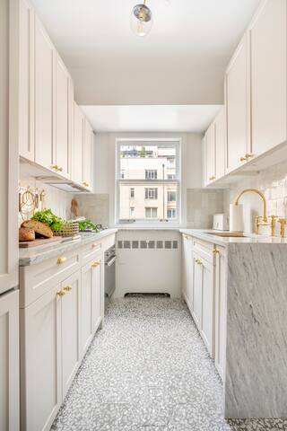 Bliss House • Fifth Avenue • Terrace 2-Bed • 6A gallery image 4