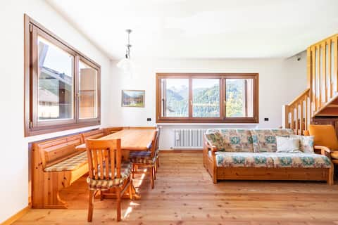 110 sqm Cottage 10 Minutes from Cortina + Parking