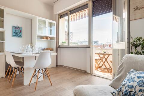 [Seaside Apt] Near Pisa, 5 Lands, Private Parking