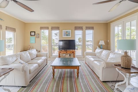 Top Airbnb: The Island Home in Dauphin Island
