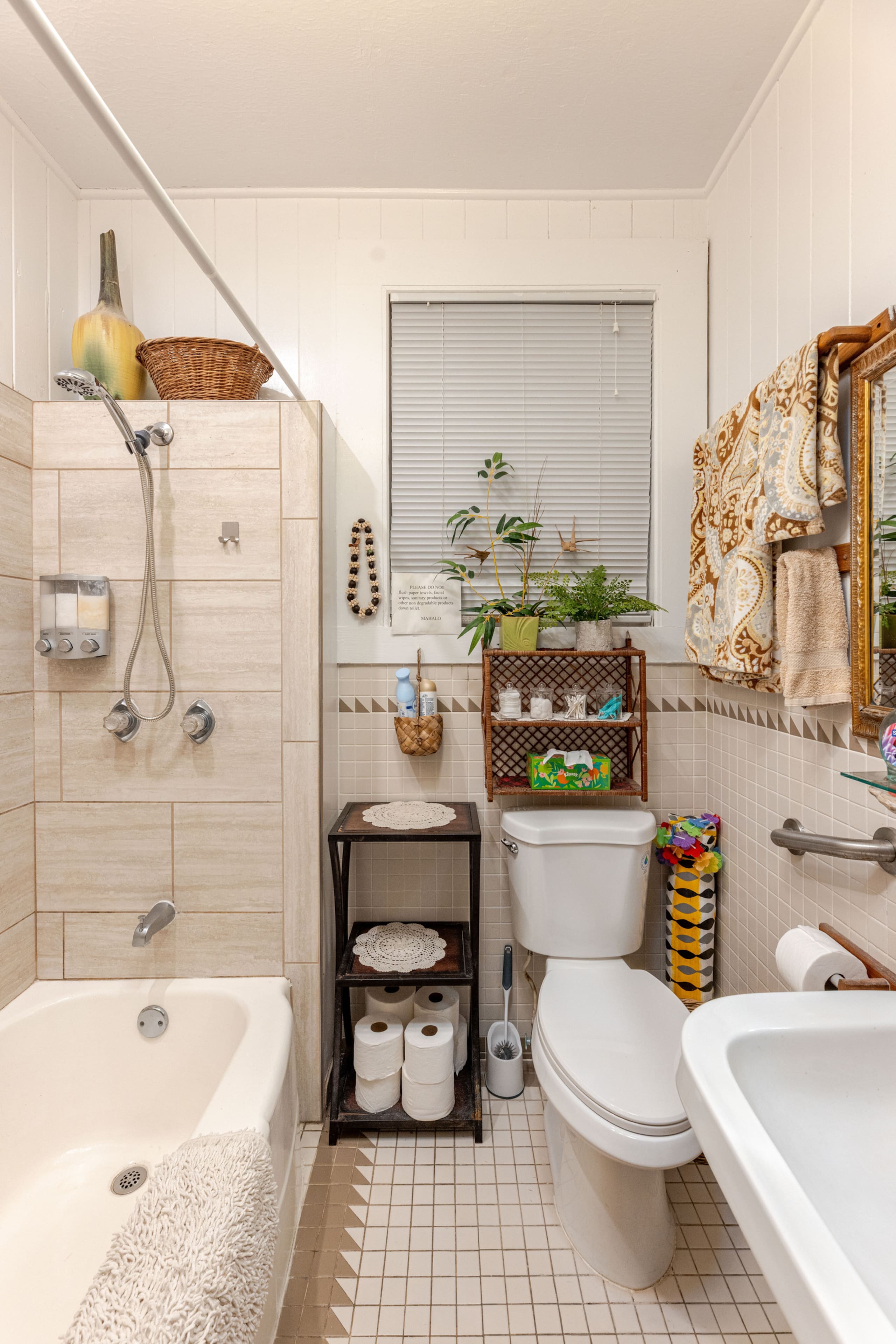 Guesthouse in Hilo · ★4.91 · 1 bedroom · 1 bed · 1.5 baths - Image 36