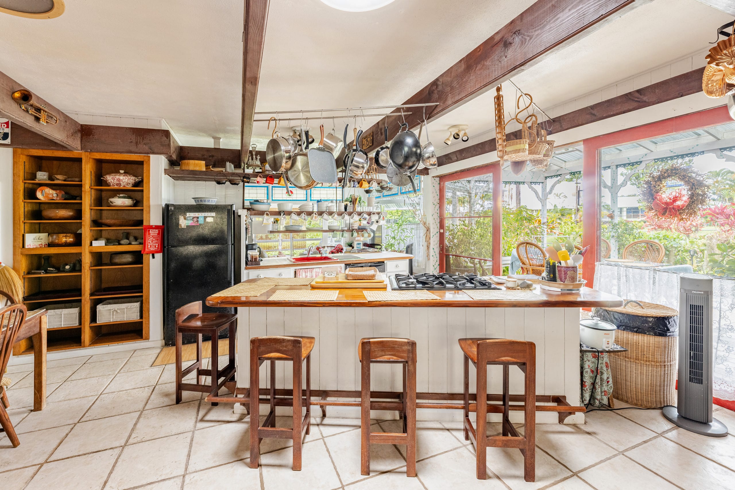 Guesthouse in Hilo · ★4.91 · 1 bedroom · 1 bed · 1.5 baths - Image 4