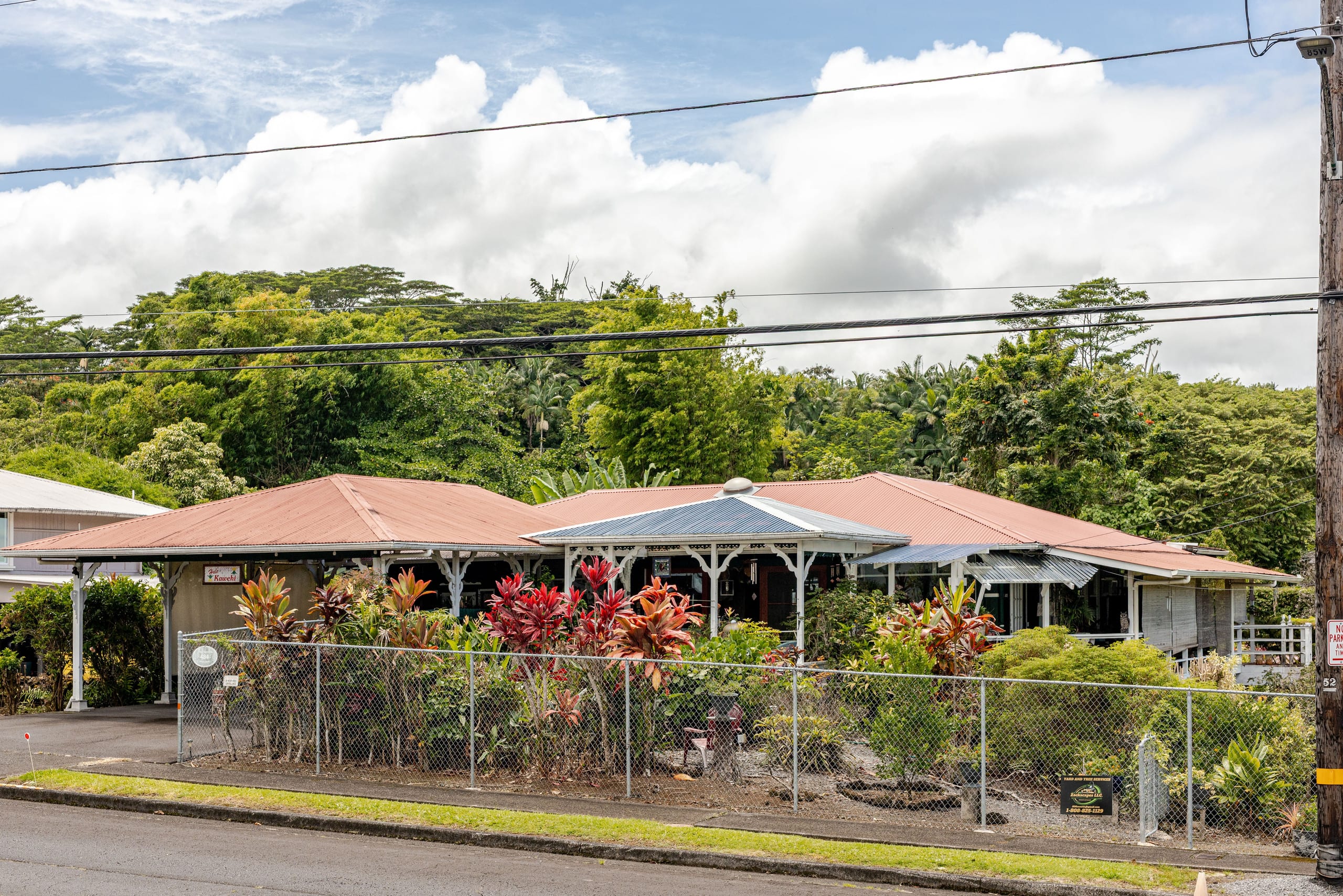 Guesthouse in Hilo · ★4.91 · 1 bedroom · 1 bed · 1.5 baths - Image 23