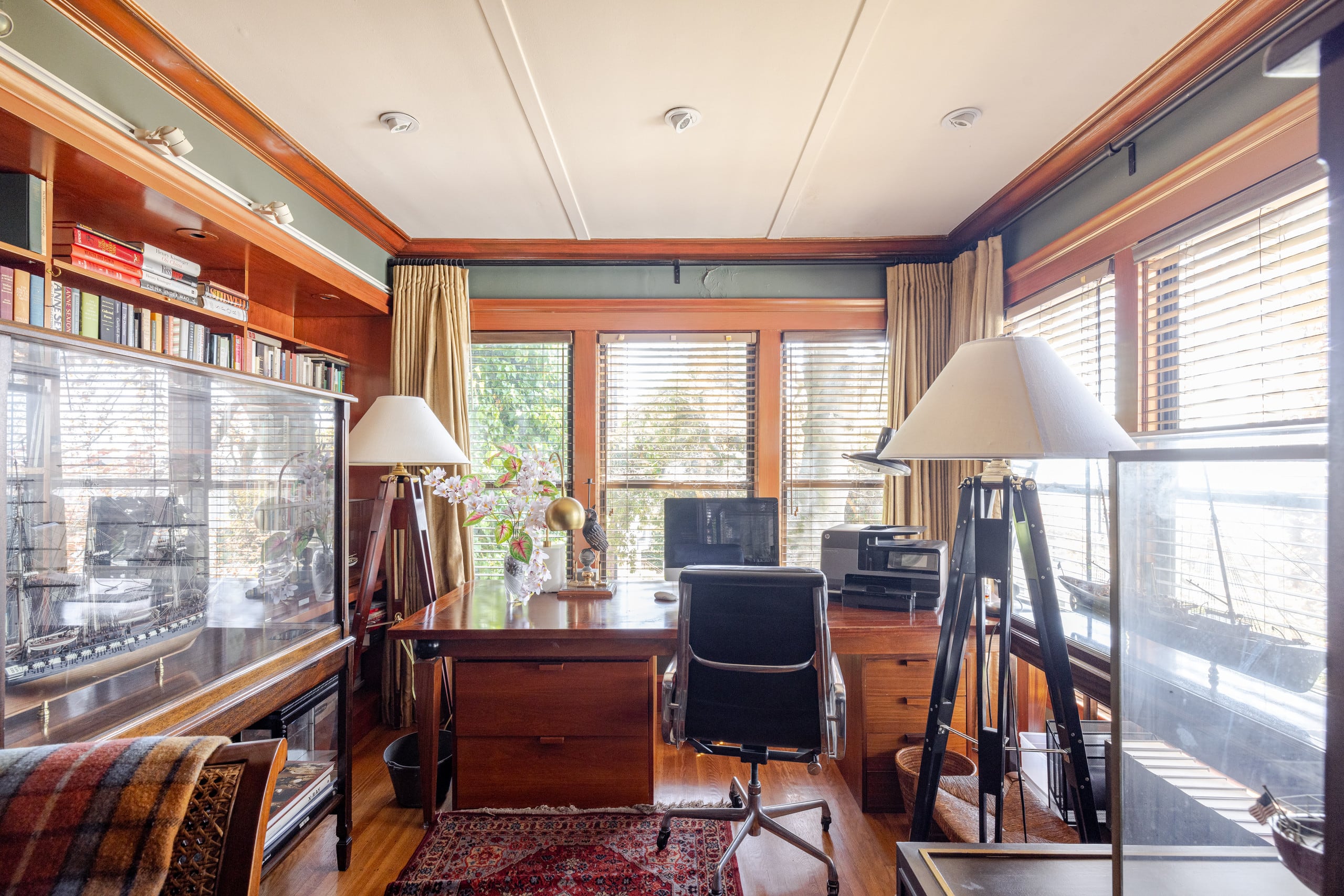 Home in San Francisco · ★4.97 · 6 bedrooms · 7 beds · 4 baths - Image 34