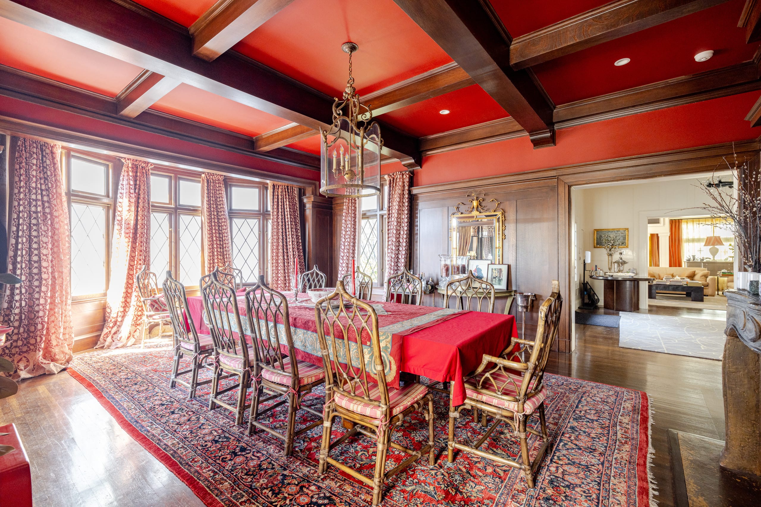 Home in San Francisco · ★4.97 · 6 bedrooms · 7 beds · 4 baths - Image 11