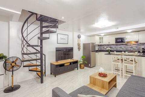 Shaphir Townhouse, 2 beds & sofabed, cavite