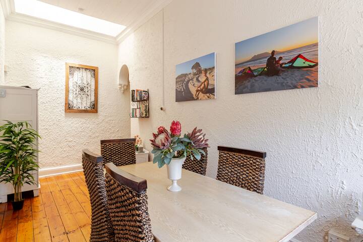 Ambience Victorian floor in the heart of CT gallery image 4