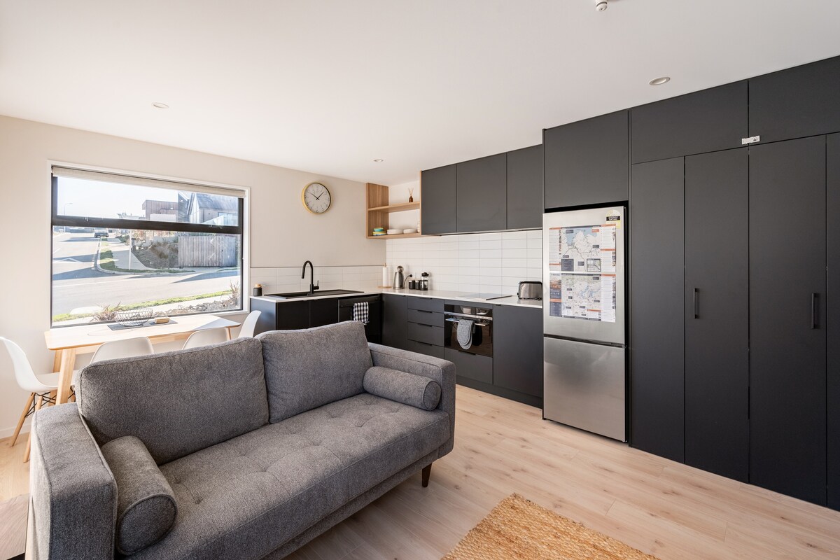 Top performing Airbnb: Wānaka Guest Suite in Wānaka