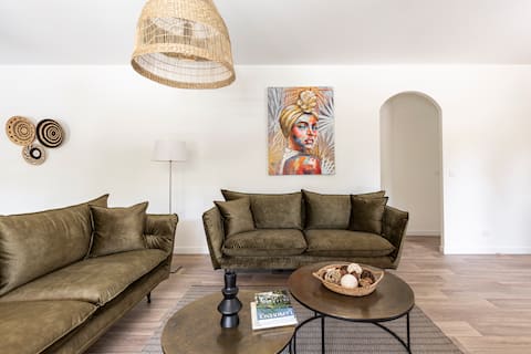 Top performing Airbnb: Garden, 4x2.50 swimming pool, private parking, air conditioning, BBQ, Wi-Fi in Saint Rémy De Provence