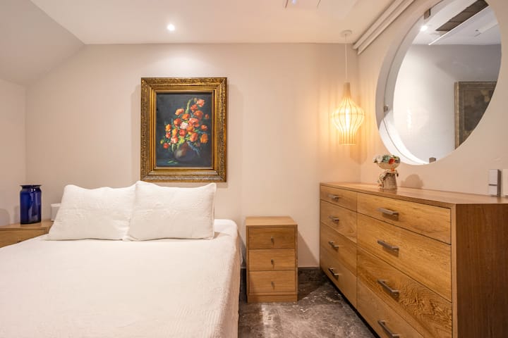 საძინებელი 4