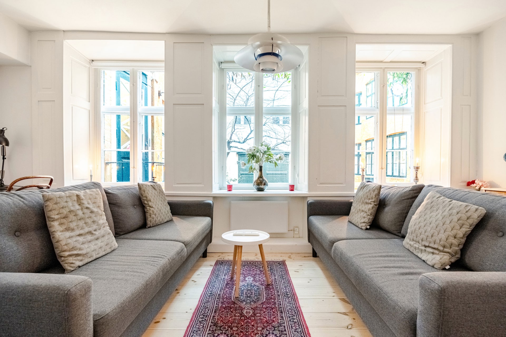 Wonderful apt. right in the city!