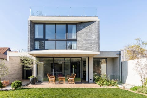 Architecture and best location