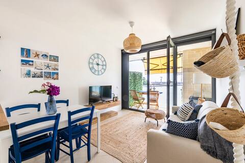Meraki Home: Maritime paradise with sea view!