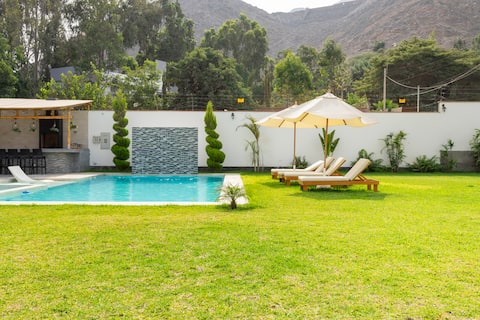 The Blue House - Cieneguilla