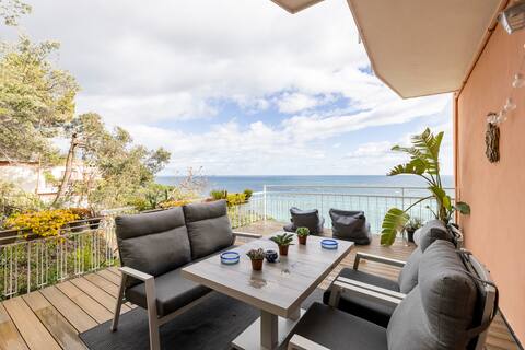 Silence and relaxation facing the sea in Varazze