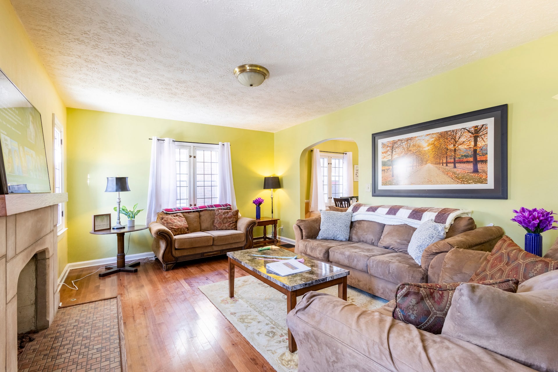 4 BRs+King Bed+Game Room+Broadripple+Bars+Spacious