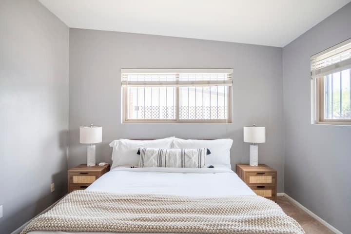 Central Poolside Oasis – Bedroom 1