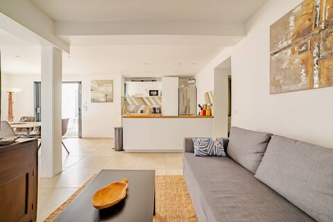 Apartment Bormes-les-Mimosas, Sea view