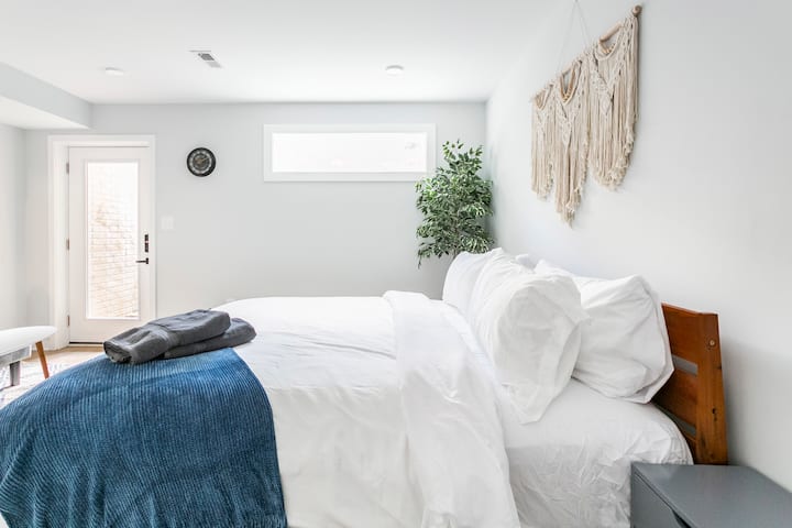 Bedroom 3: King bed with full private en suite bathroom