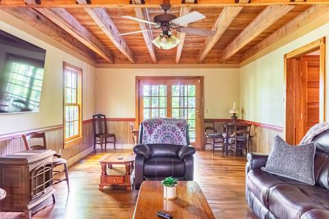 Aunt Betty's Cabin