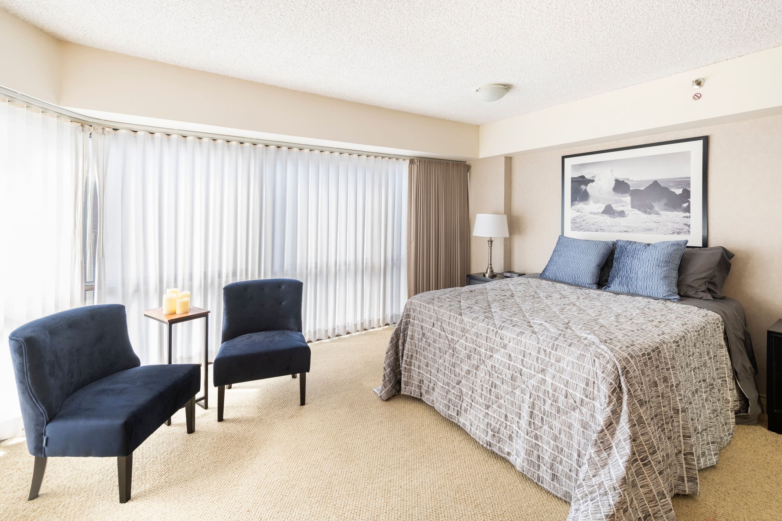 Condo in Honolulu · ★4.9 · 1 bedroom · 2 beds · 1 private bath - Image 9