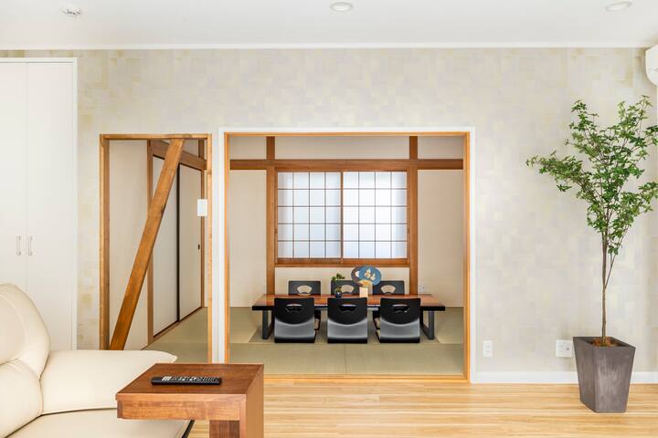 新宿7分、閑静な高級タウンハウス、駅徒歩1分 gallery image 2