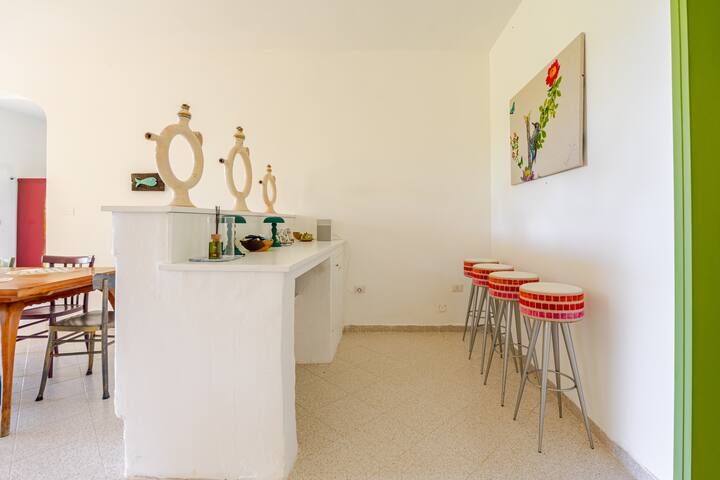 Villa Marinha. Oasi di pace affacciata sul mare. gallery image 2