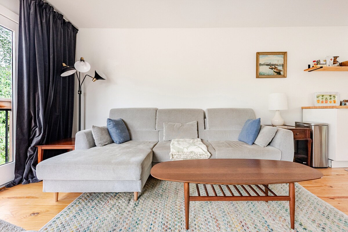 SoCo Love Loft