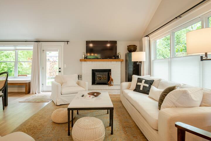 Tranquil Dublin Bungalow 4 min from Bridgepark gallery image 2