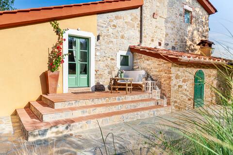 Lusso rurale, giardino emozionale e privacy