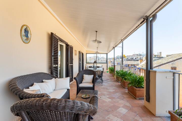 Navona luxury penthouse with large outdoor terrace gallery image 2