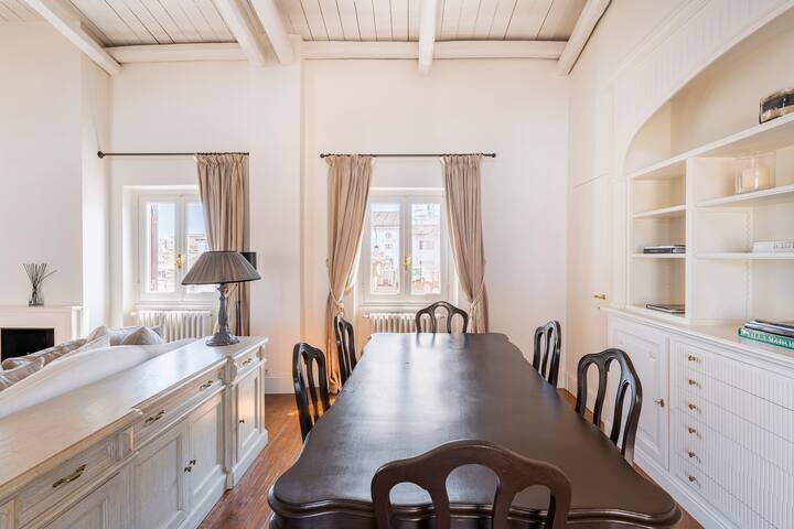 Navona luxury penthouse with large outdoor terrace gallery image 4