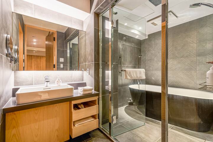 モダン和風民宿　ワンフロア4F　プライベート空間　上野公園国立博物館 gallery image 5