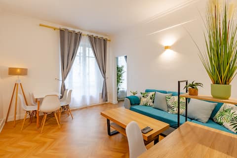 Top Airbnb: Loft a stone's throw from the Champs-Élysées and La Défense in Neuilly Sur Seine