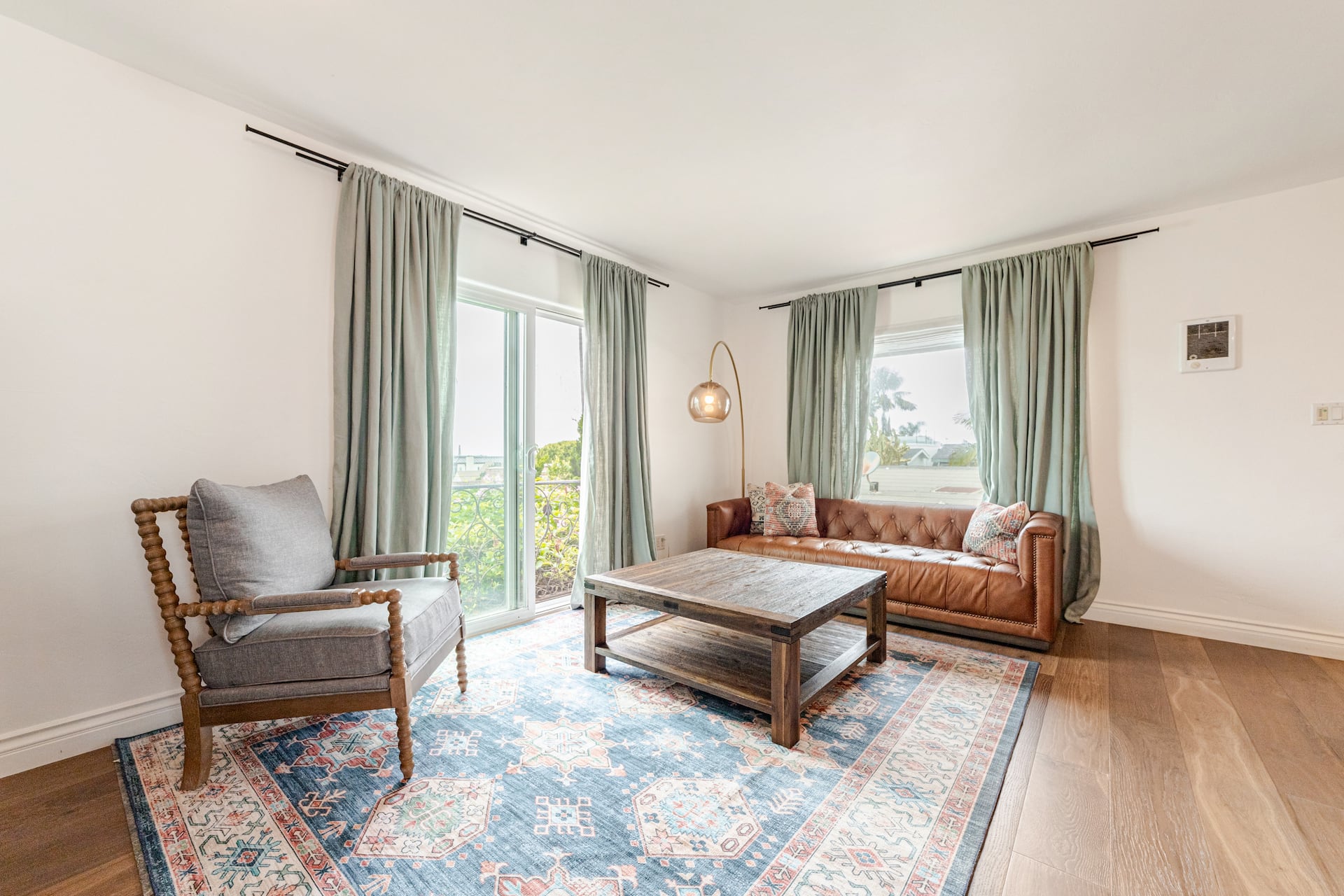 Windansea 2 bedroom 1 bath