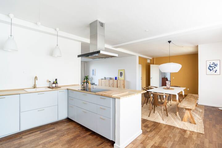 Penthouse by Nørrebro Station