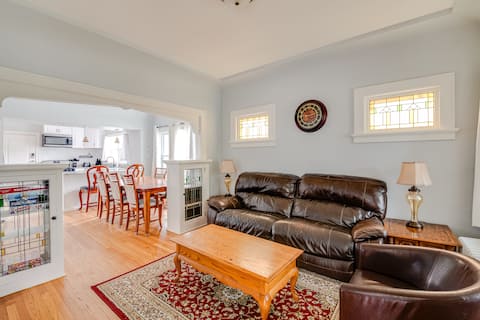 Spacious place by lake Michigan