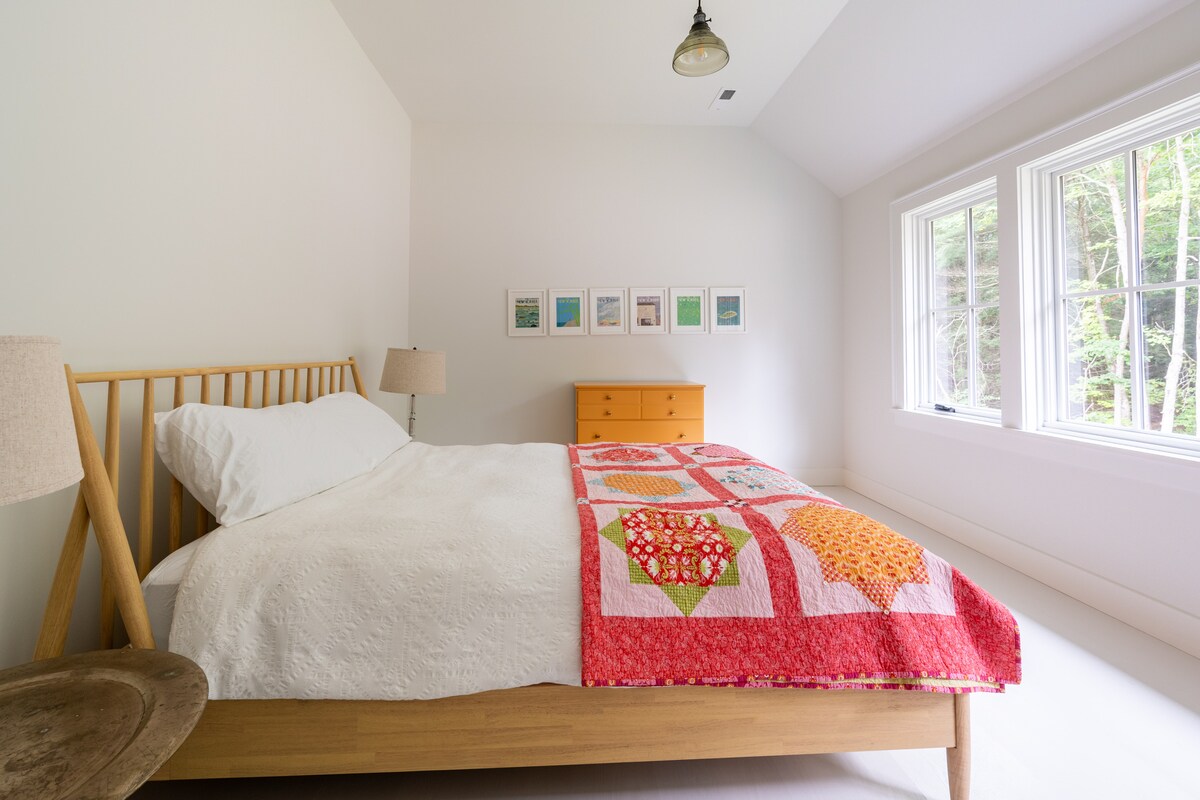 Dormitorio 3 con cama tamaño queen