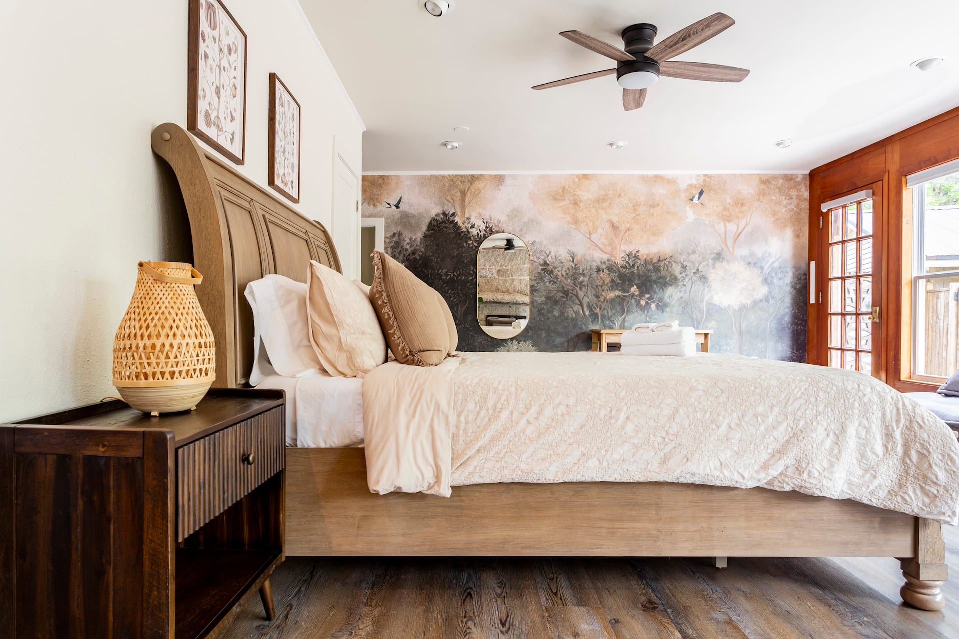 Serene and spacious suite in Mahone Bay