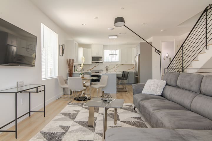 Modern 3BR Built 2023 w/ Garage & EV-Charger (p66)